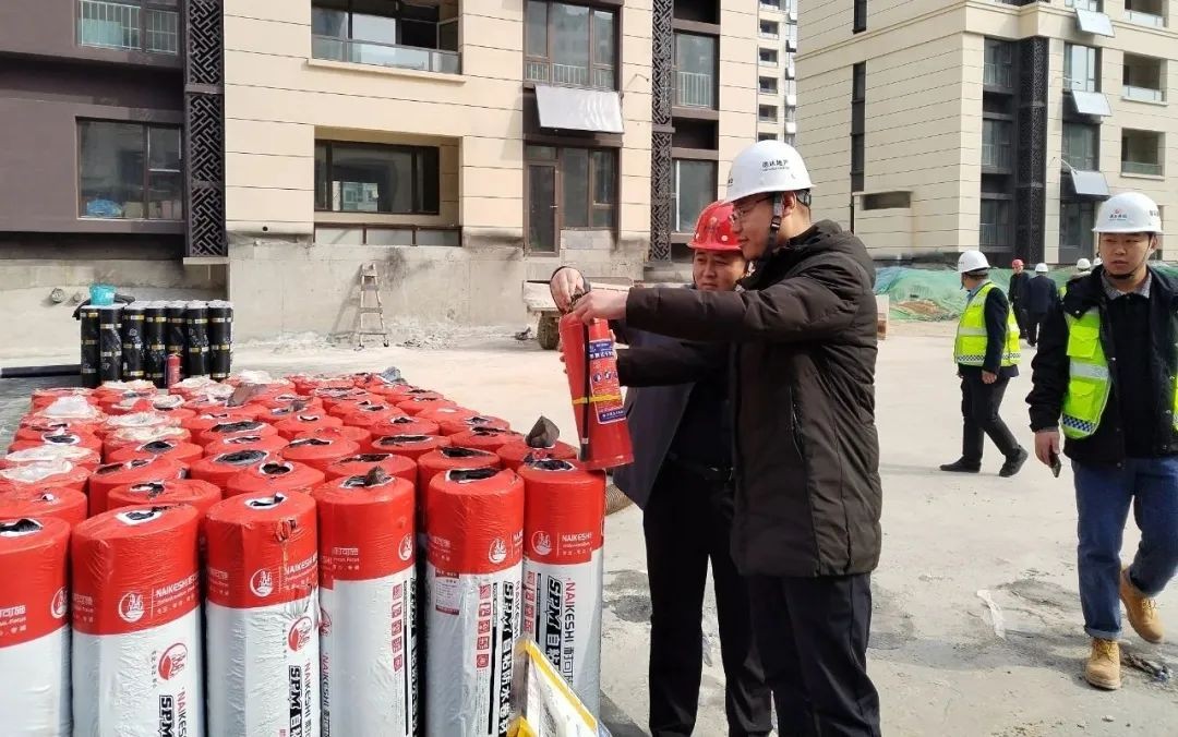 【護航“兩會”安全】德達地產集團在行動